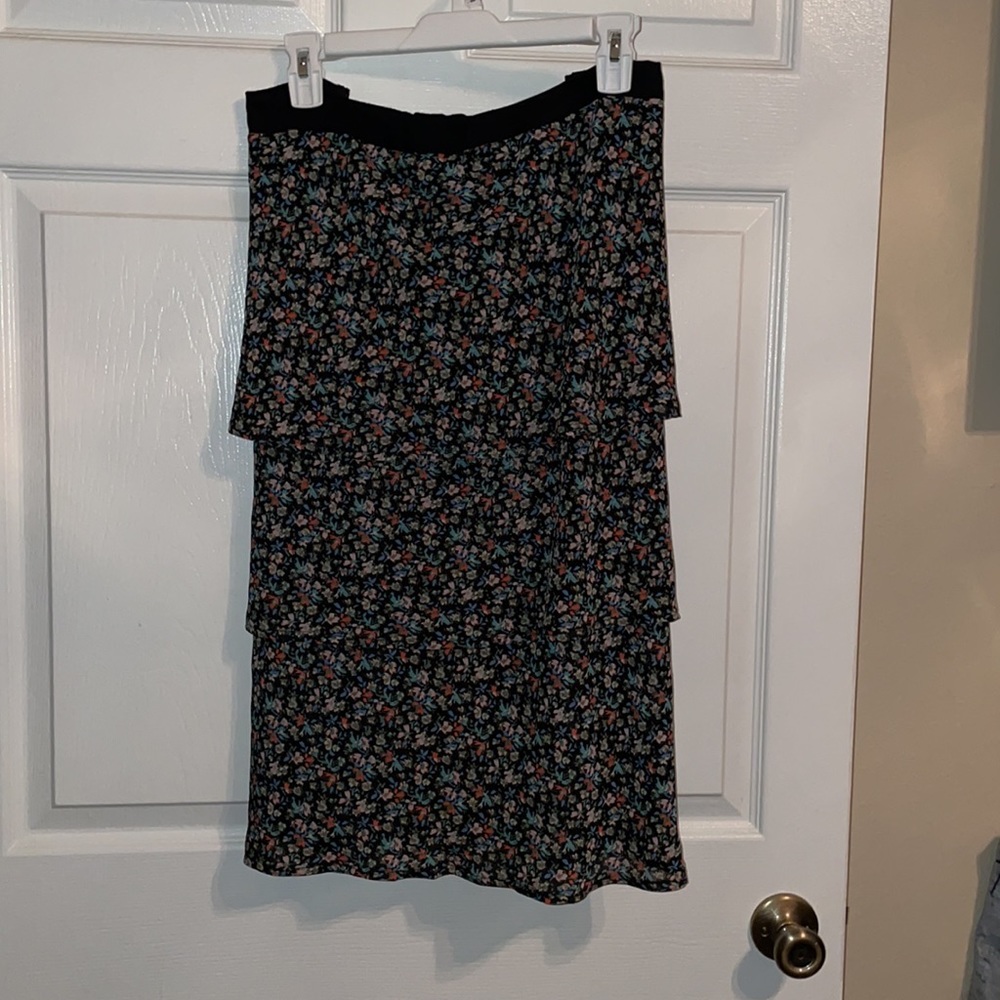 Floral ruffled skirt